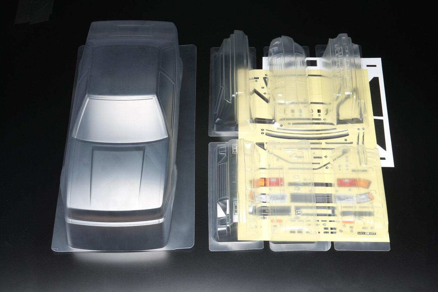 Yokomo TOYOTA Corolla Levin (AE86) 2-Door Body Set