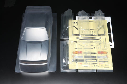 Yokomo TOYOTA Corolla Levin (AE86) 2-Door Body Set